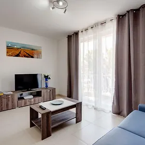 centric-and-modern-apartment-close-to-amenities.qawrahotelsmalta.org/